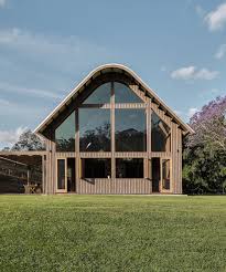 Modern Barn House In Australia