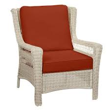White Wicker Outdoor Patio Lounge Chair