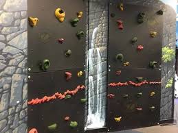 Moveable Climbing Wall Size Psqft At