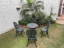 Garden Furniture Set 1 Round Table