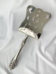 Wallace Grande Baroque Asparagus Server