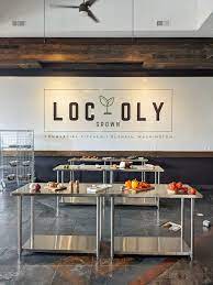 Loc Oly Grown Commercial Kitchen