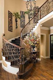 Tuscan Decorating Staircase Decor