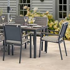 Bramblecrest Zurich 8 Seat Rectangular