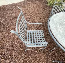 Patio Set Tropitone Brand Round 50