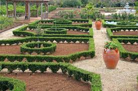 Formal Garden Inspiring Garden Ideas