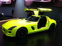 Fluorescent Yellow Neon Mercedes Sls