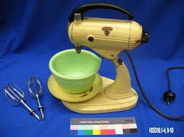 sunbeam mixmaster with accessories