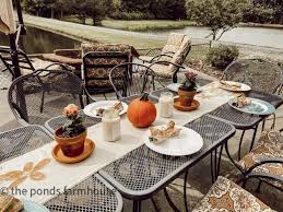 Easy Outdoor Table Decoration Ideas To