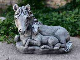 Lovely Mom And Baby Horse Statue Cute