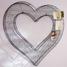 Heart 3d Wire Icon Wall Decor