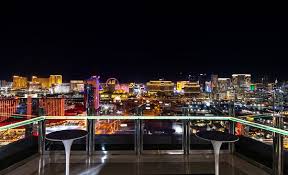 Las Vegas Hotels With Rooftop Bar