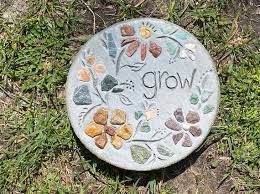 8 Mosaic Stepping Stone Grow