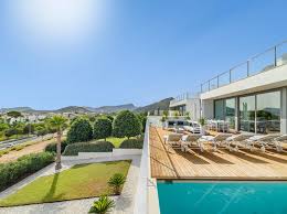 Stunning Villa With Sea Views Engel