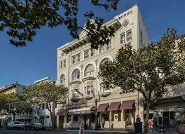 The 5 Best Monterey Honeymoon Hotels