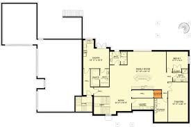 Transitional House Plan With Rooftop