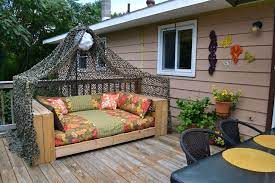 Shed Or Yard Furniture Out Of Pallets
