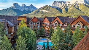 The 5 Best Alberta Condo Resorts 2024