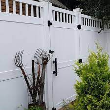 Weatherables Calgary 8 Ft H X 6 Ft W White Vinyl Privacy Fence Panel Kit