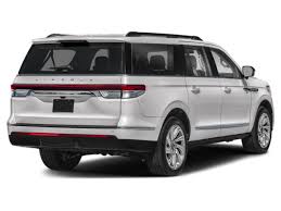 New 2024 Lincoln Navigator L Reserve 4d