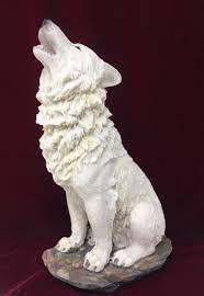 Buy Majestic Howling Wolf Resin Statue