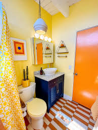 Paint Color Ideas For A Small Bathroom