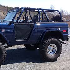 Early Bronco Custom Family Roll Cage