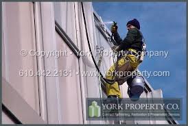 Anodized Aluminum Window Frame Cleaning