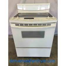 Stove Beige 2174 Denver Washer Dryer