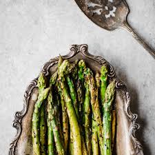 Sesame Garlic Roasted Asparagus