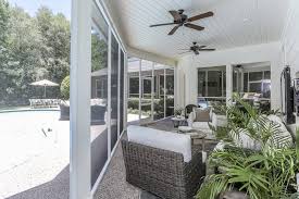Patio Enclosure Builders Near You Dwr