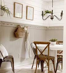 28 Stylish Beadboard Wainscoting Ideas