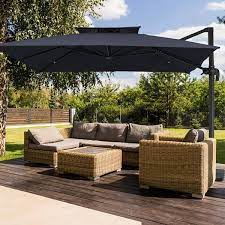 Outdoor Cantilever Patio Umbrella