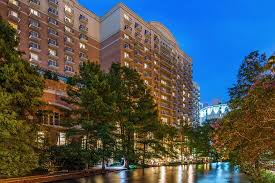 San Antonio Hotels With Balconies