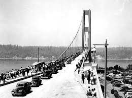 why the tacoma narrows bridge collapsed