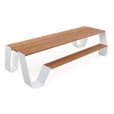 Contemporary Picnic Table Hopper