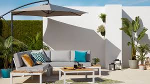 Patio Umbrella Ideas 10 Stylish Looks