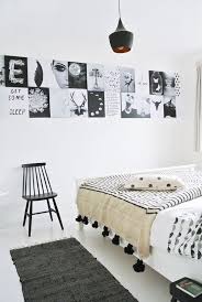 How To Decorate A Bedroom With White Walls