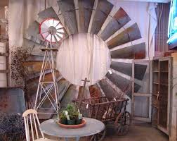 Windmill Wheel Décor