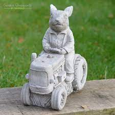 Hand Cast Stone Samuel Whiskers Beatrix