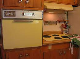Her 1959 Ge Wall Oven Broils Again