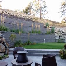 Valley Stone Retaining Wall Basalite