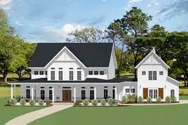 Modern Farmhouse Plan With 4 Bedrooms