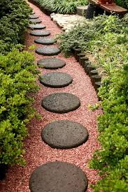 Diy Garden Paths And Walkway Ideas