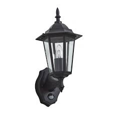 Ip44 Traditional Wall Lantern In Black