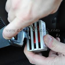 Seat Belt Buckle Guard Assistive