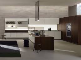 Icon Corian Kitchen With Peninsula By