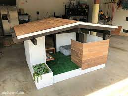 13 Diy Doghouse Plans And Ideas The