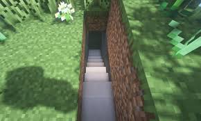 Build And Use Secret Entrances In Minecraft