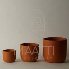 U Shaped Terracotta Clay Planter Set At